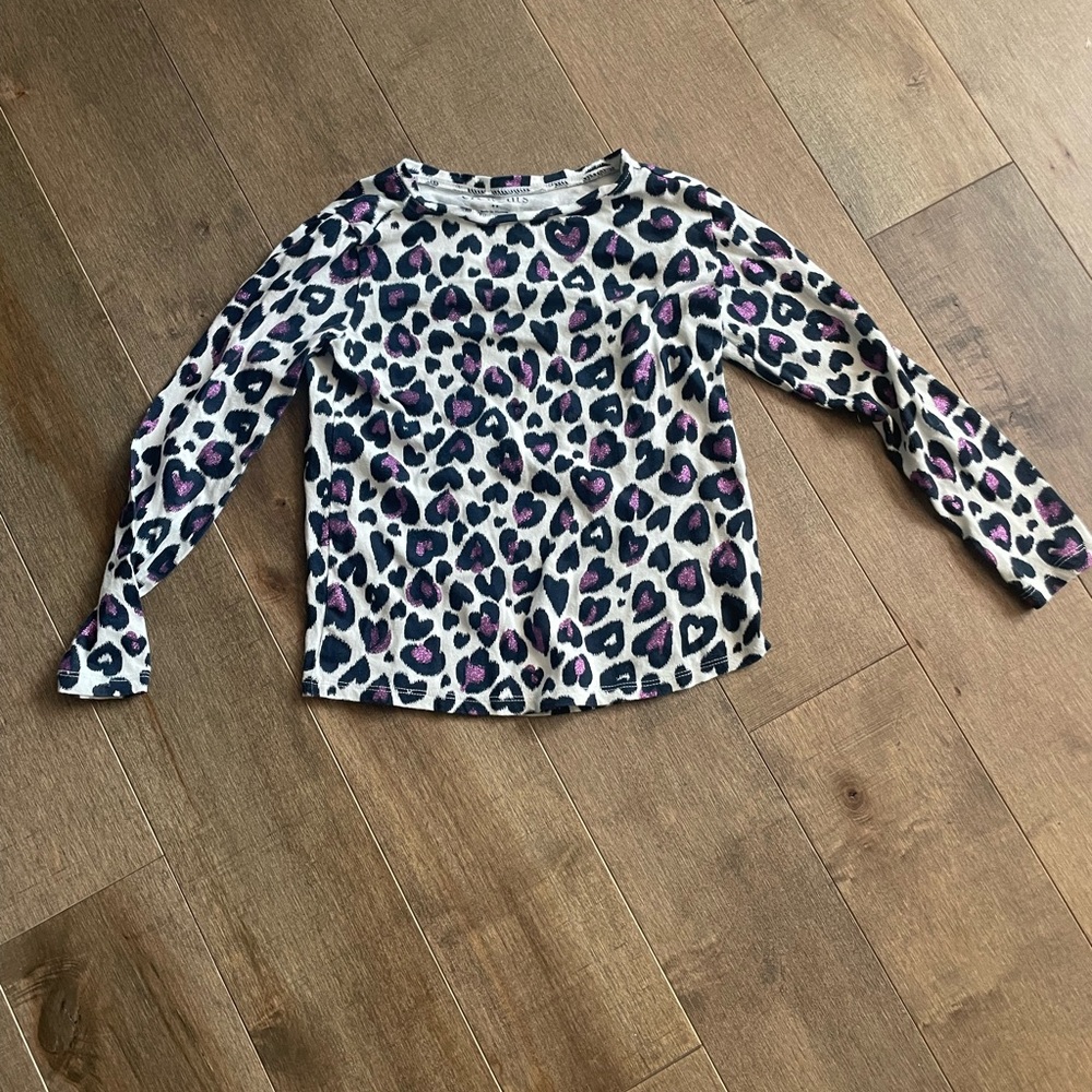 Crewcuts girls long sleeve purple leopard print shirt size 6-7.